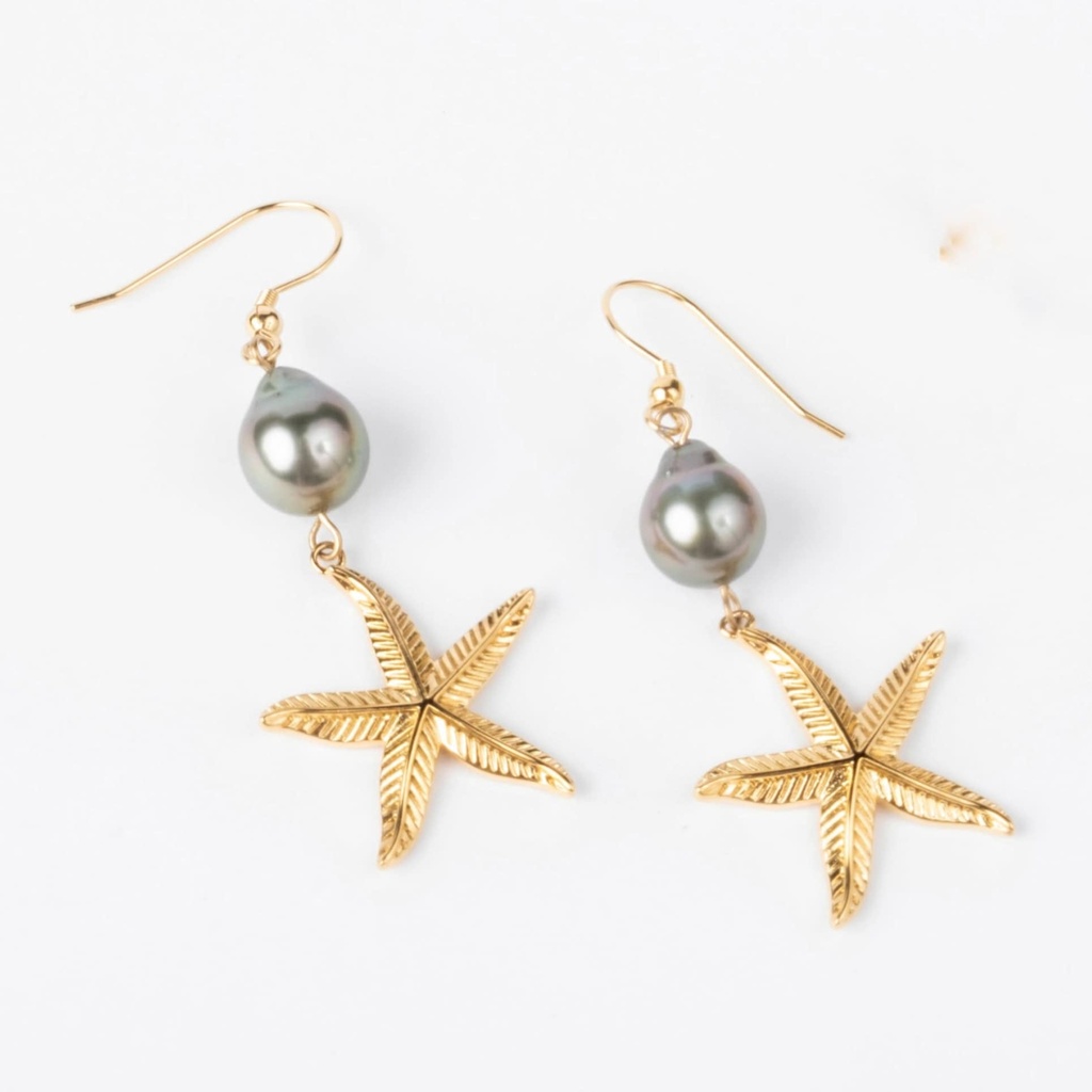 BOUCLES D OREILLES PERLES ET ETOILE DE MER - ACIER DORE