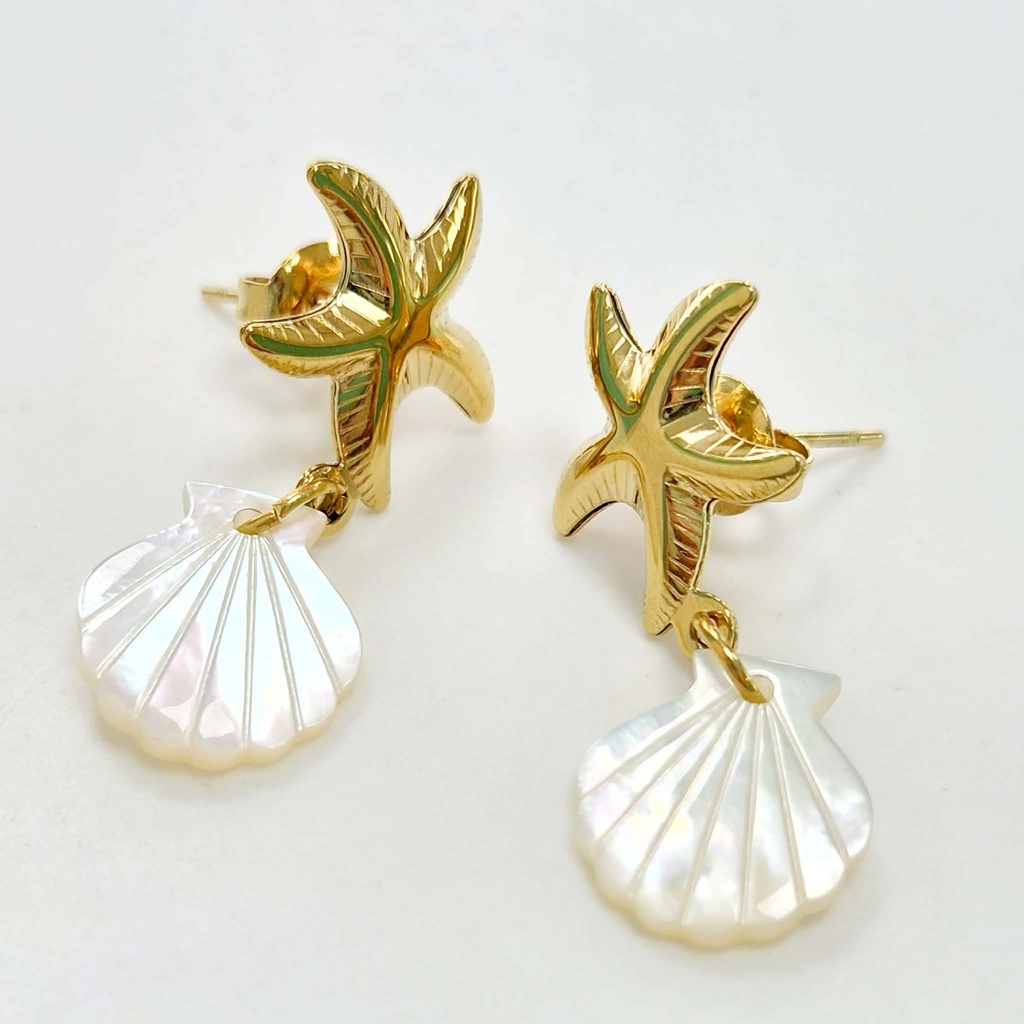 BOUCLES D OREILLES MINI ETOILE DE MER ET MINI NACRE SHELL - ACIER DORE