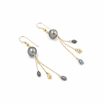 boucles d'oreilles Perle+Keishis pompon